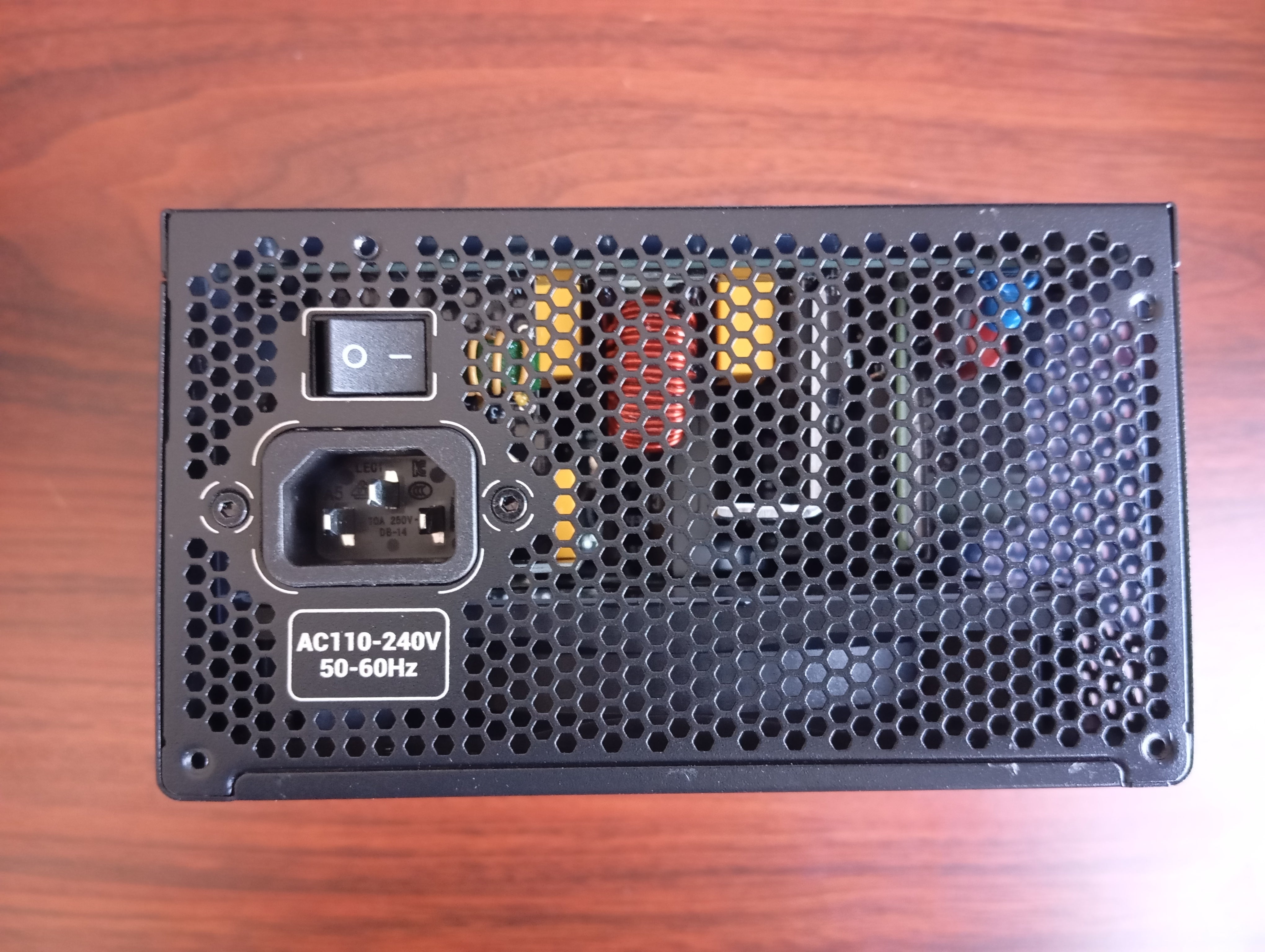 GameMax GX PRO 1050G (ATX3.1 PCIe5.1), retourdeal