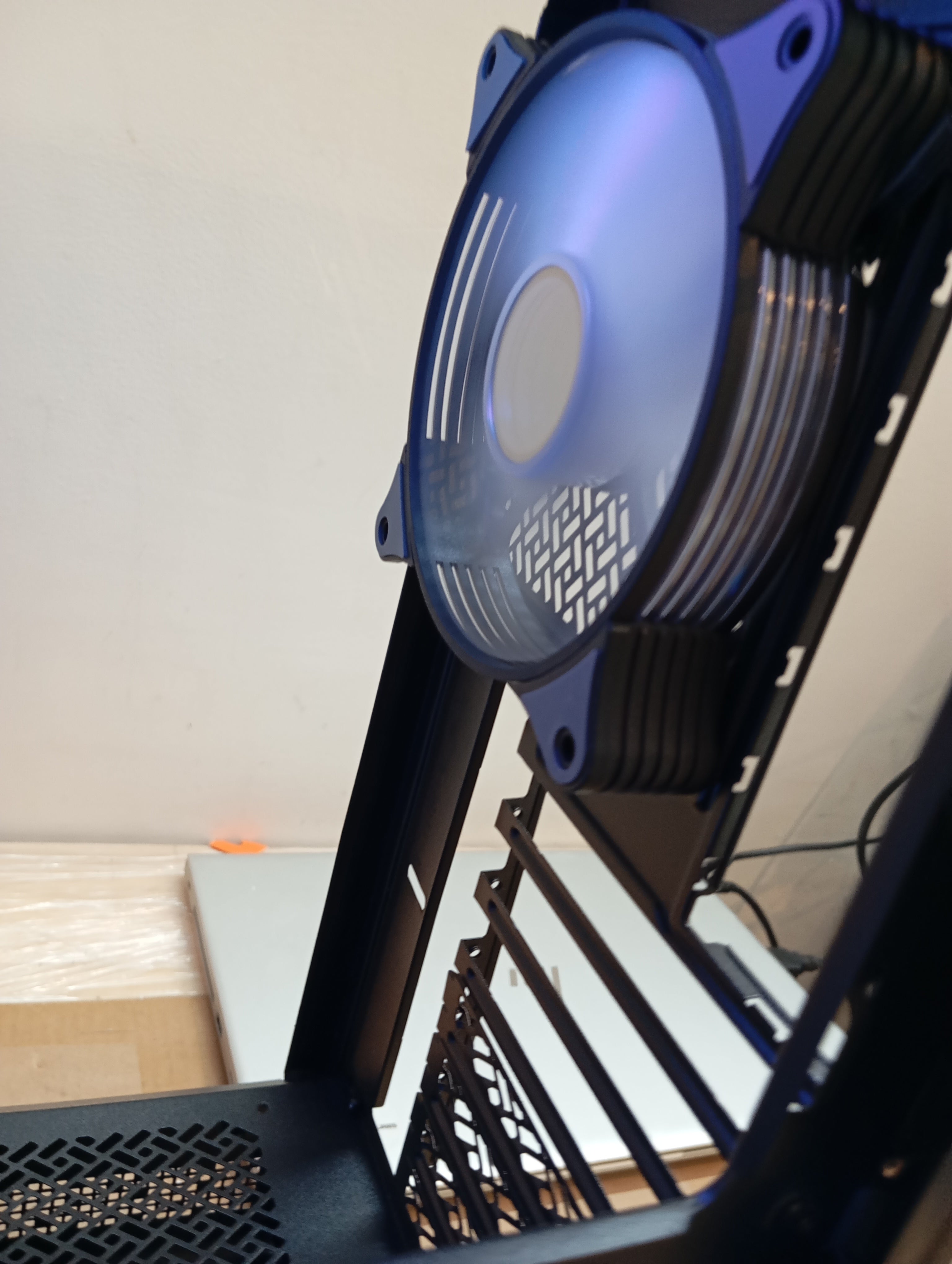 GAMEMAX Starlight 2 AB, refurbished item 3