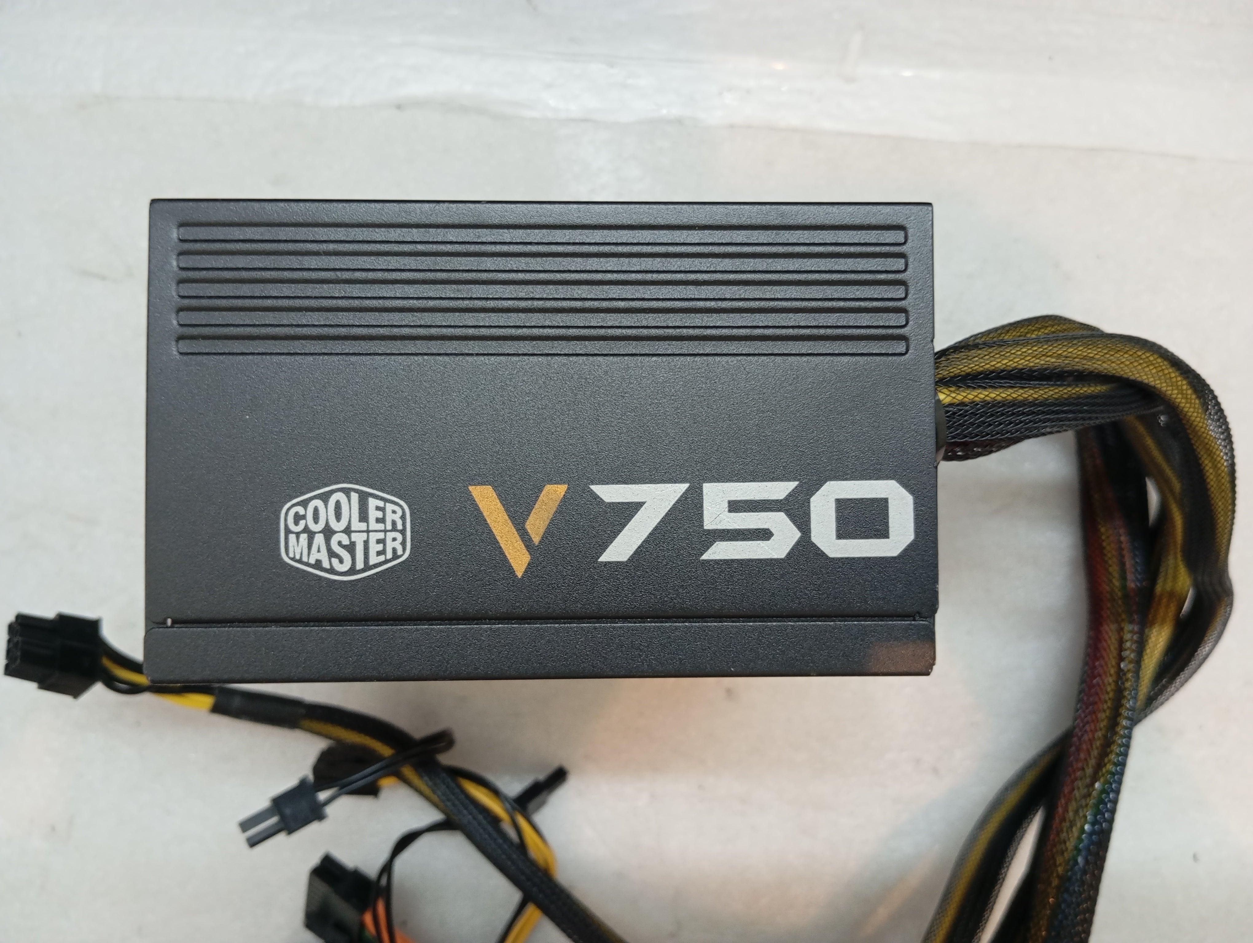 Refurbished Cooler Master V750 Semi-Modular