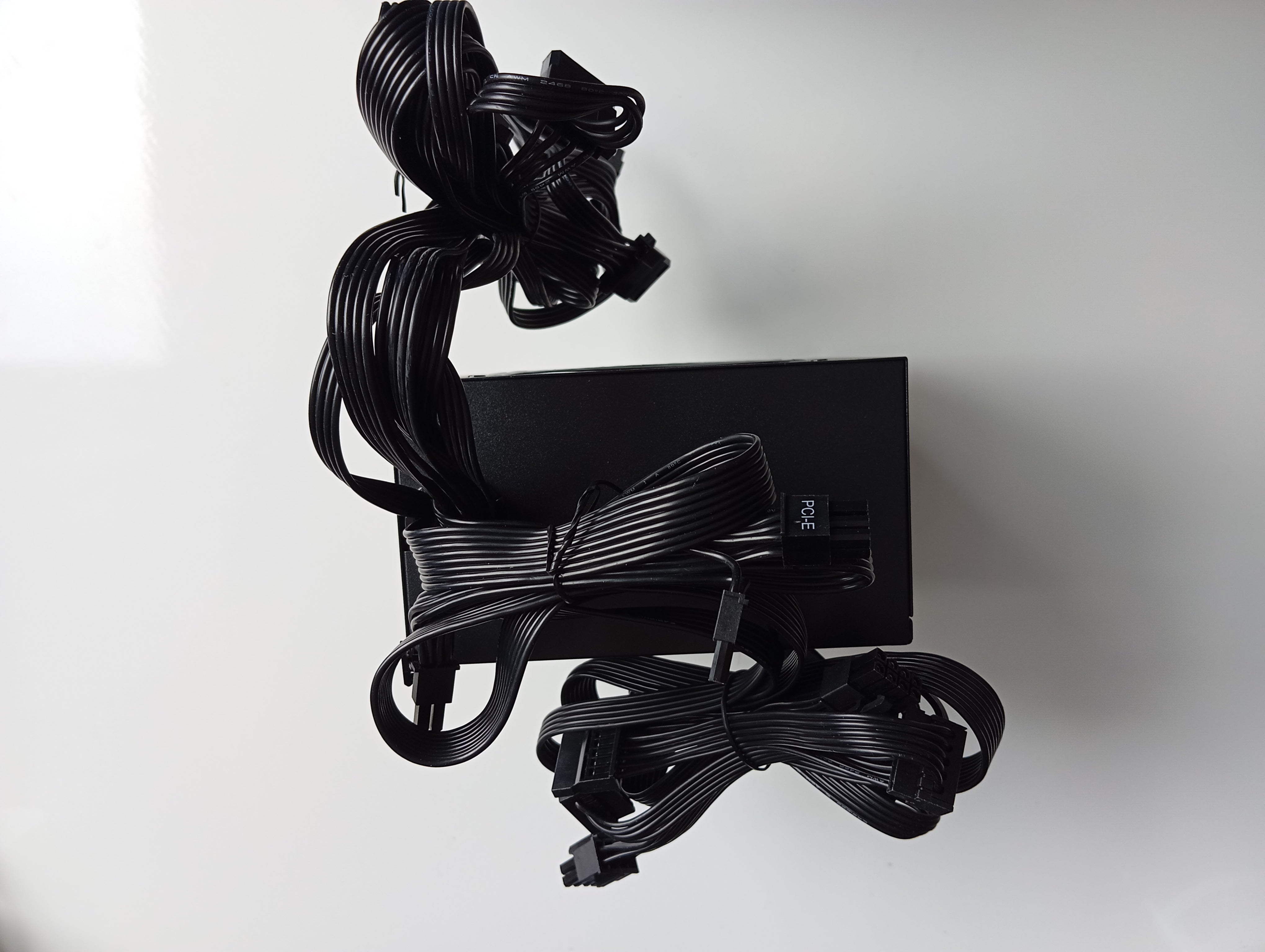 Refurbished Cooler Master MWE 600 Bronze - 230V