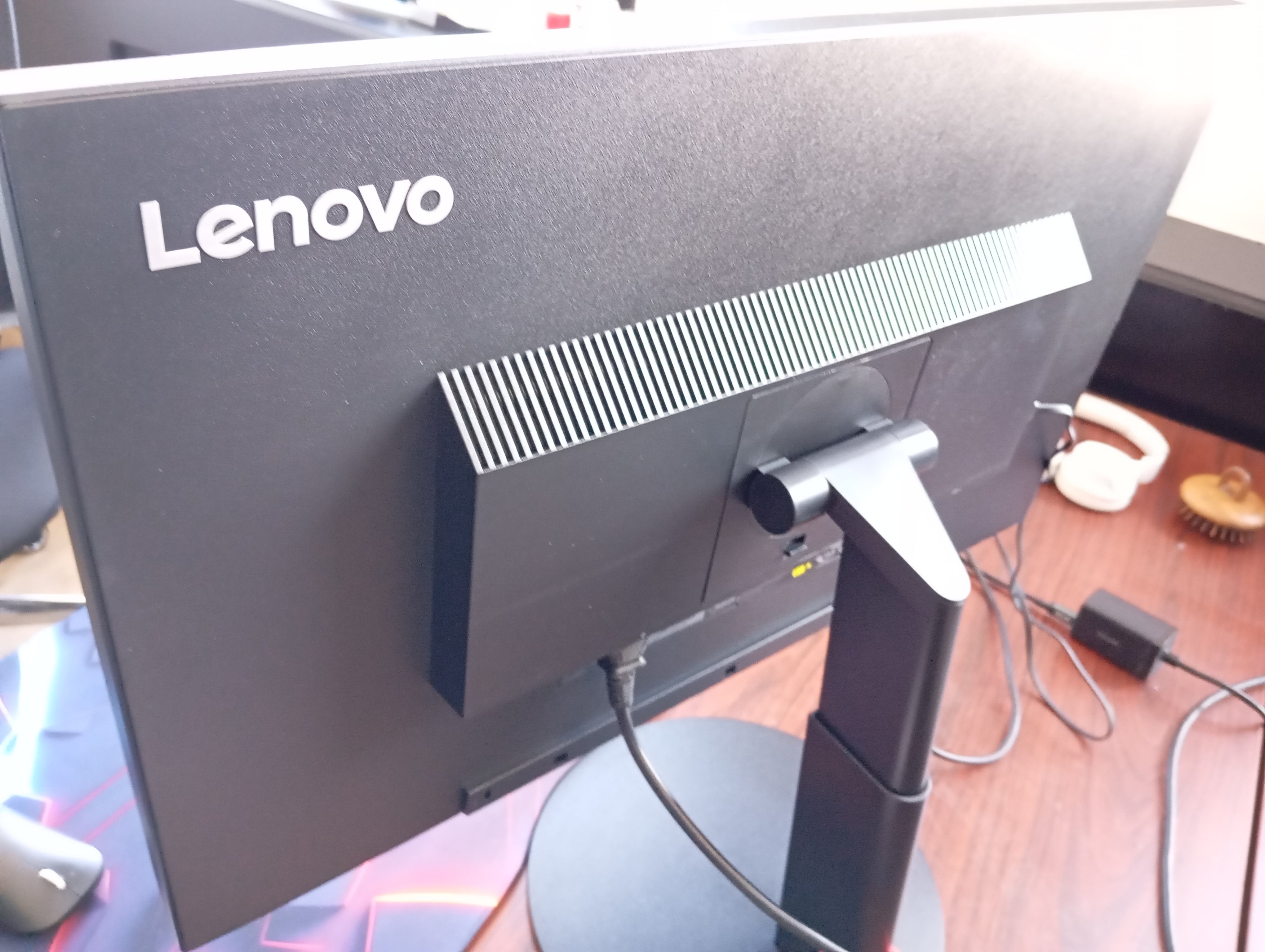 Lenovo P27h-10 ThinkVision  - QHD USB-C TN Monitor - 27 Inch (Swap Unit)