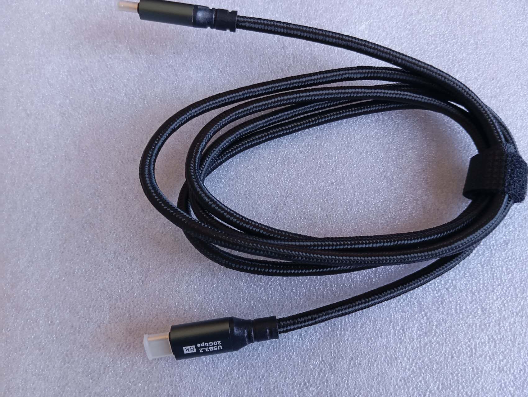 Type-C/Type-C 20Gb/8K