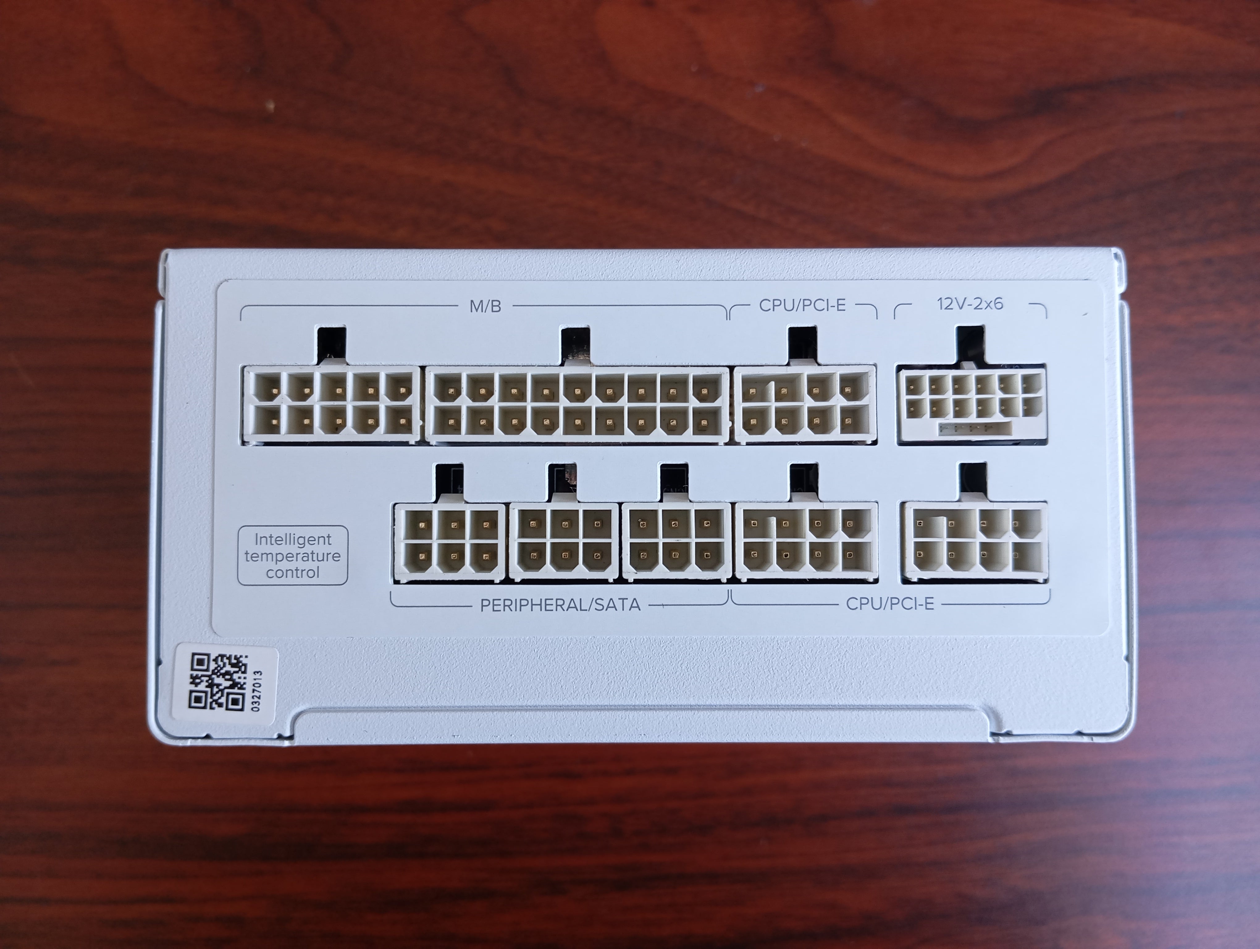 GameMax GS 750G WH SFX voeding, retourdeal