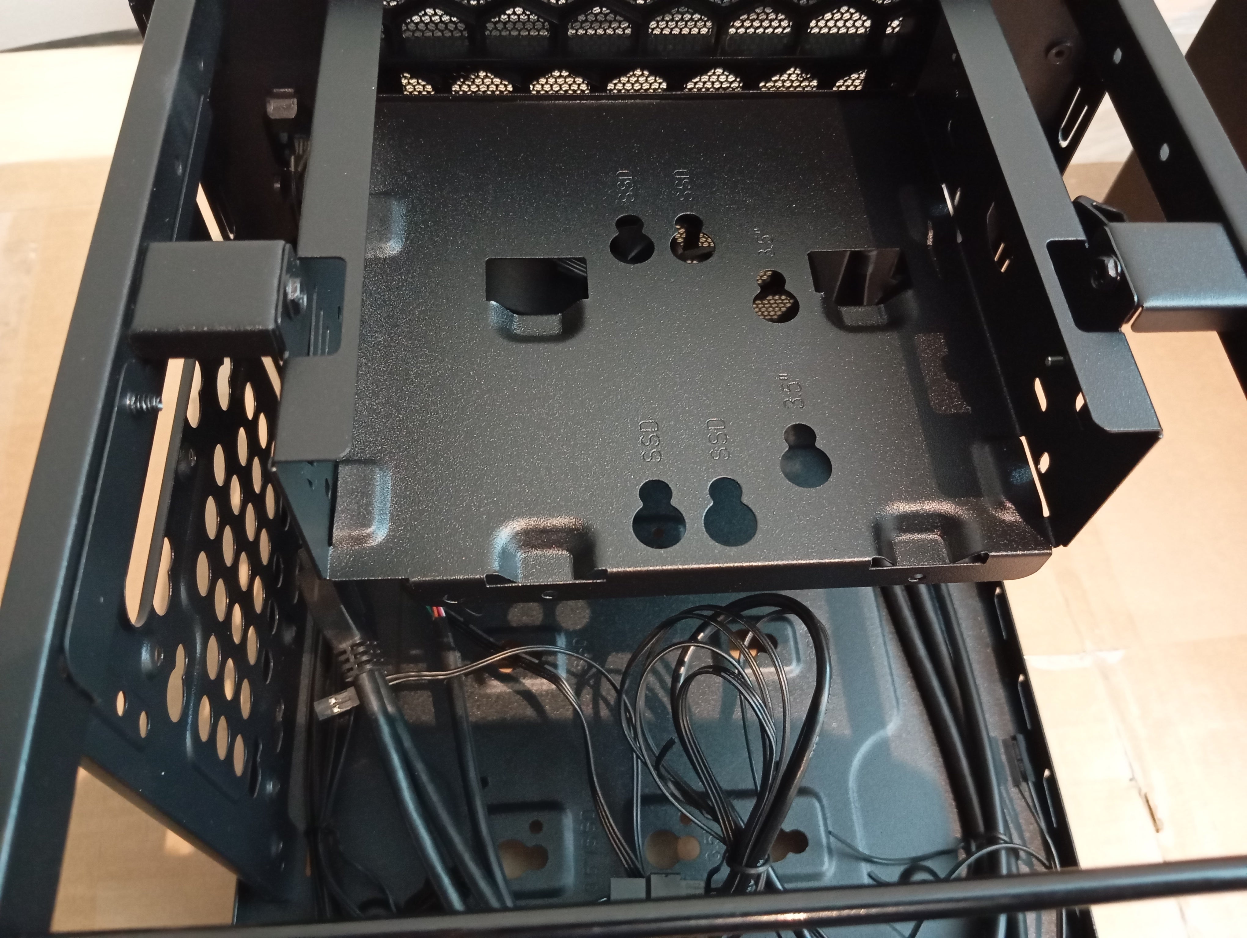 Cooler Master Elite 130, Refurbished
