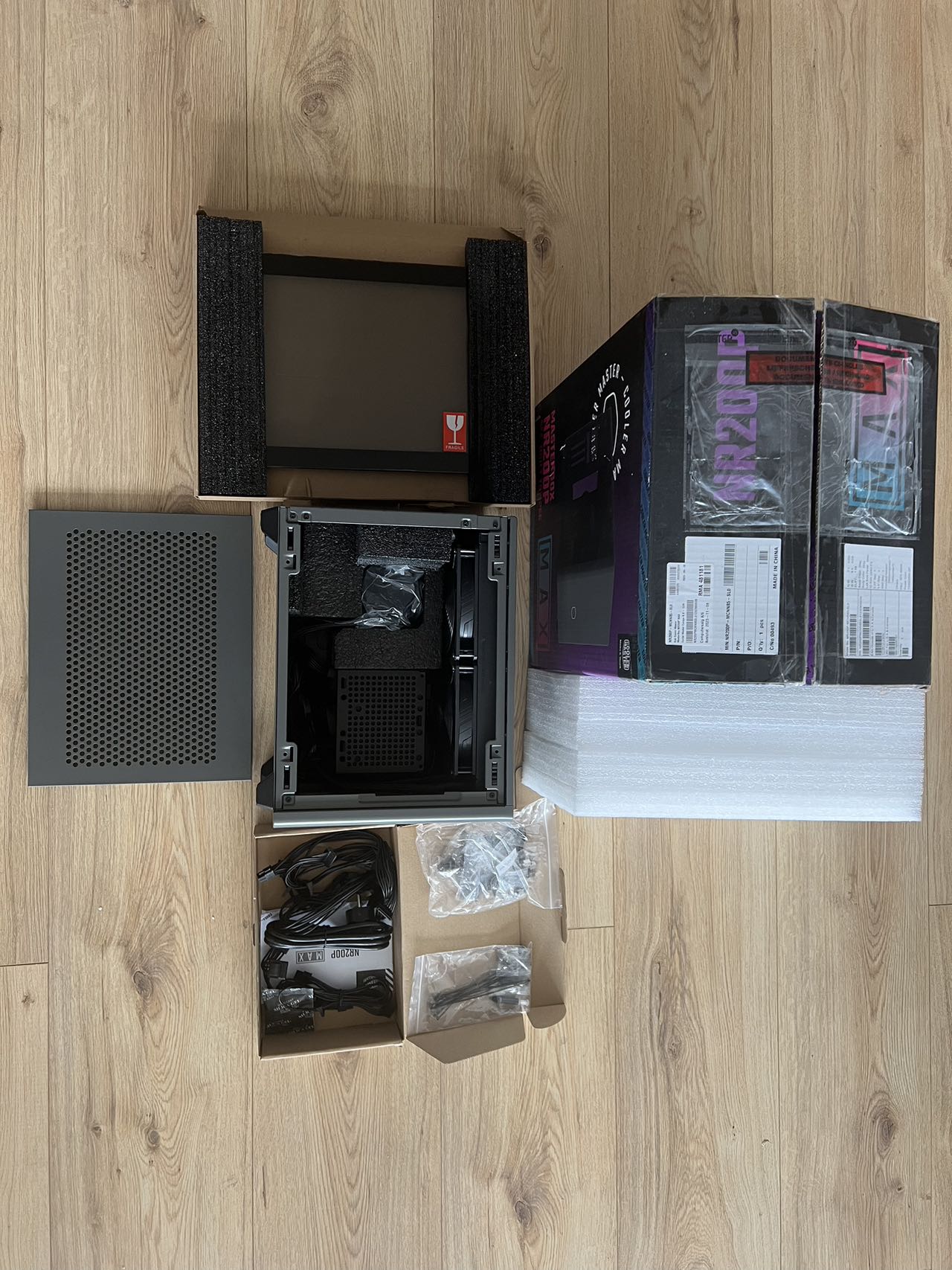 Second Chance Cooler Master MasterBox NR200P Max Black Incl. 850W PSU & built-in 280mm AIO