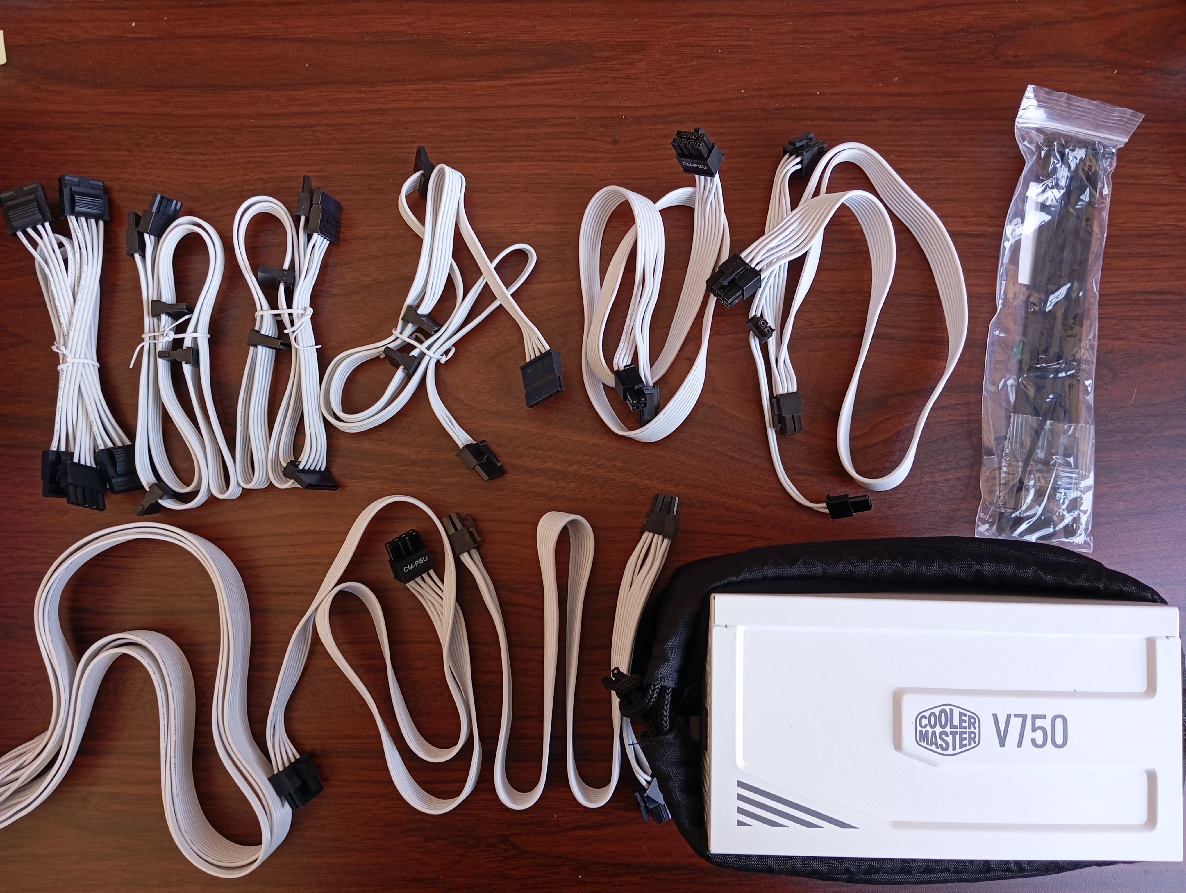 Refurbished Cooler Master V750 Gold V2 White Edition