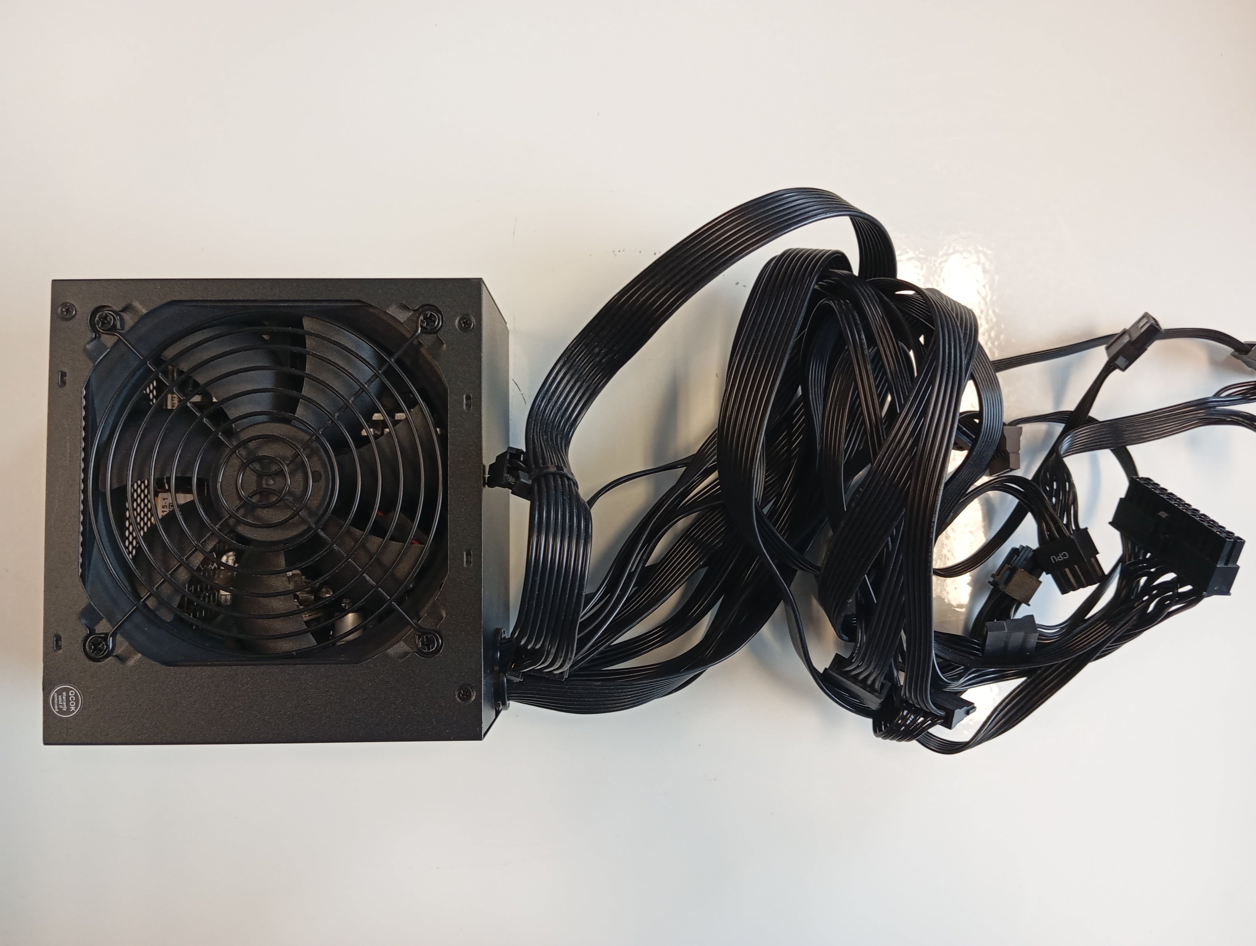 Refurbished Cooler Master MWE 700 Bronze - V2 230V